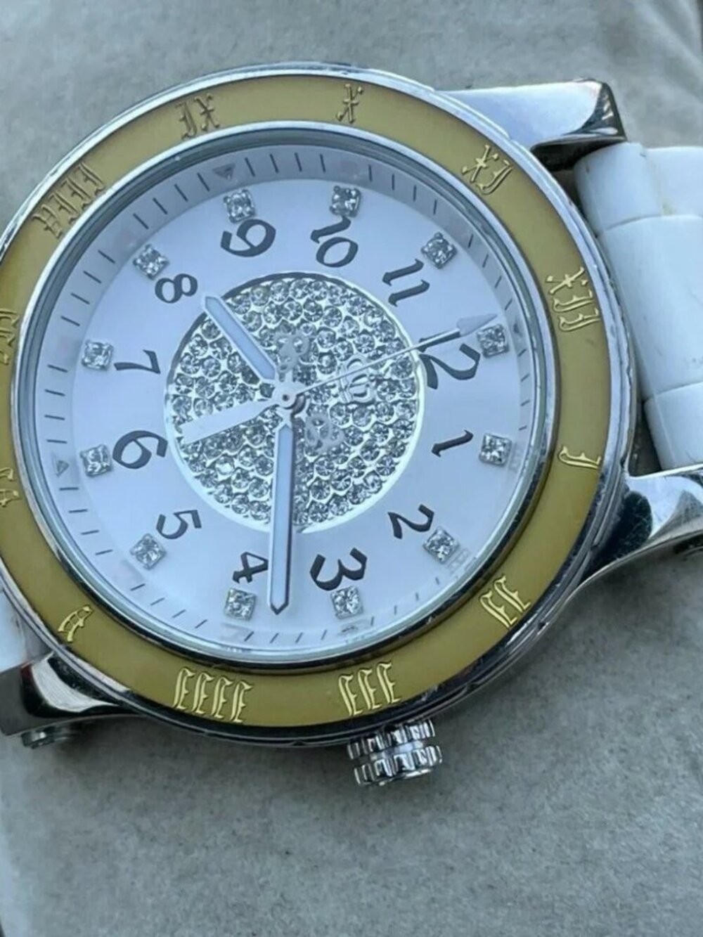 Juicy Couture Women WristWatch White Band Crystals Accents Face Analog Watch - Picture 4 of 12